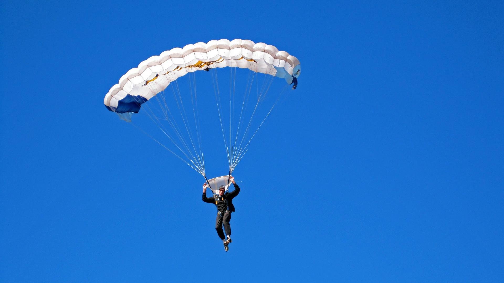 自行车赛团队计时赛策略引导比赛节奏，自行车比赛计时方法